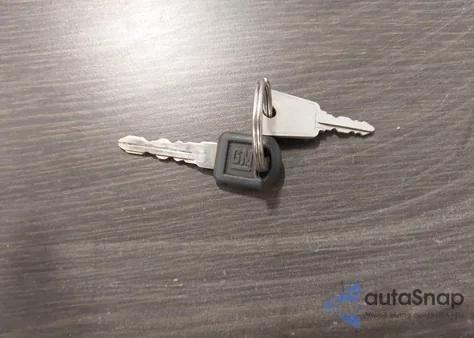 1997 GMC Sierra 1500 Sl Wideside z USA, uszkodzony, nr VIN 1GTEK19R9VE545180